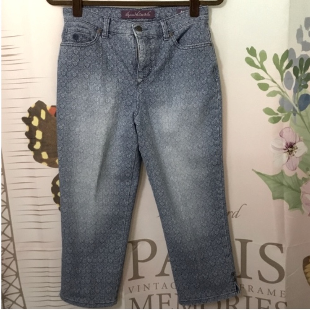 Gloria Vanderbilt Swan Series Amanda Flawless Flex Stretch Jean Capris Size 4